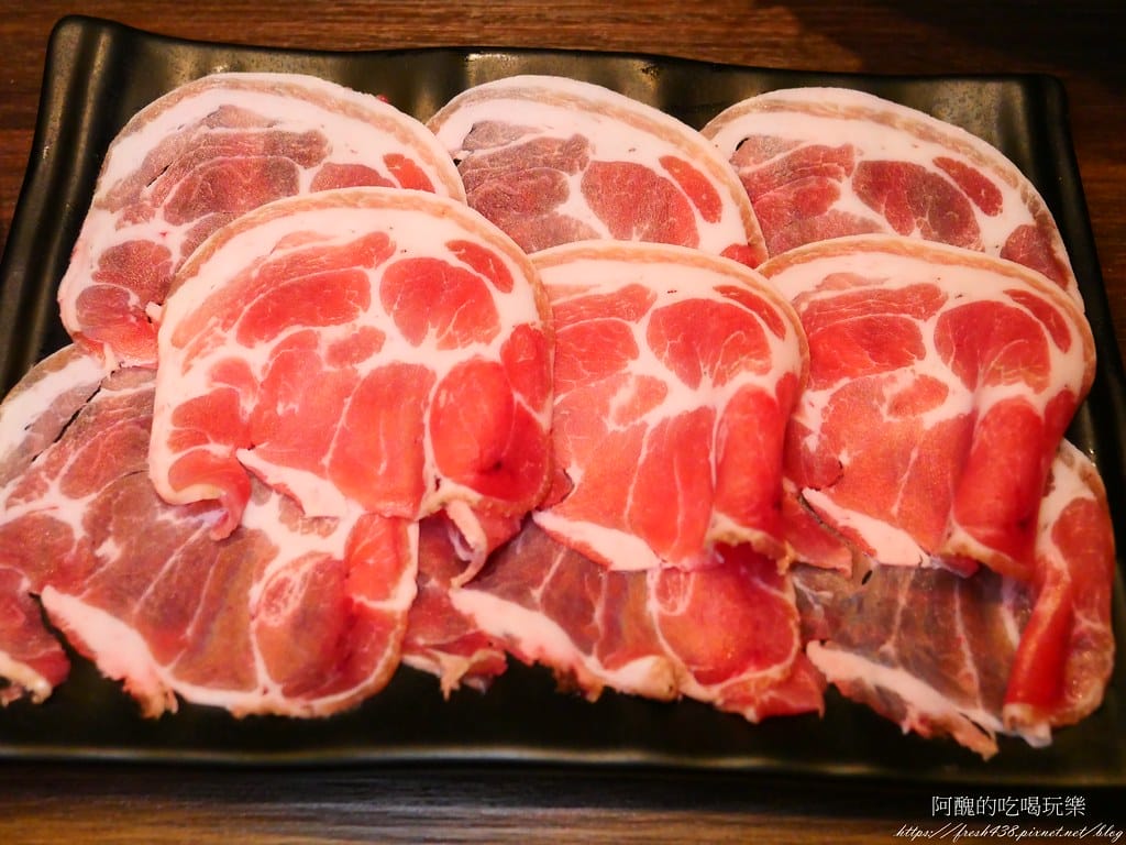 【蘆洲美食】肉多多火鍋-蘆洲集賢店,火鍋第一品牌「樂多多集團」旗下,最狂排隊名店,來蘆洲開店啦! - 第51張圖 45