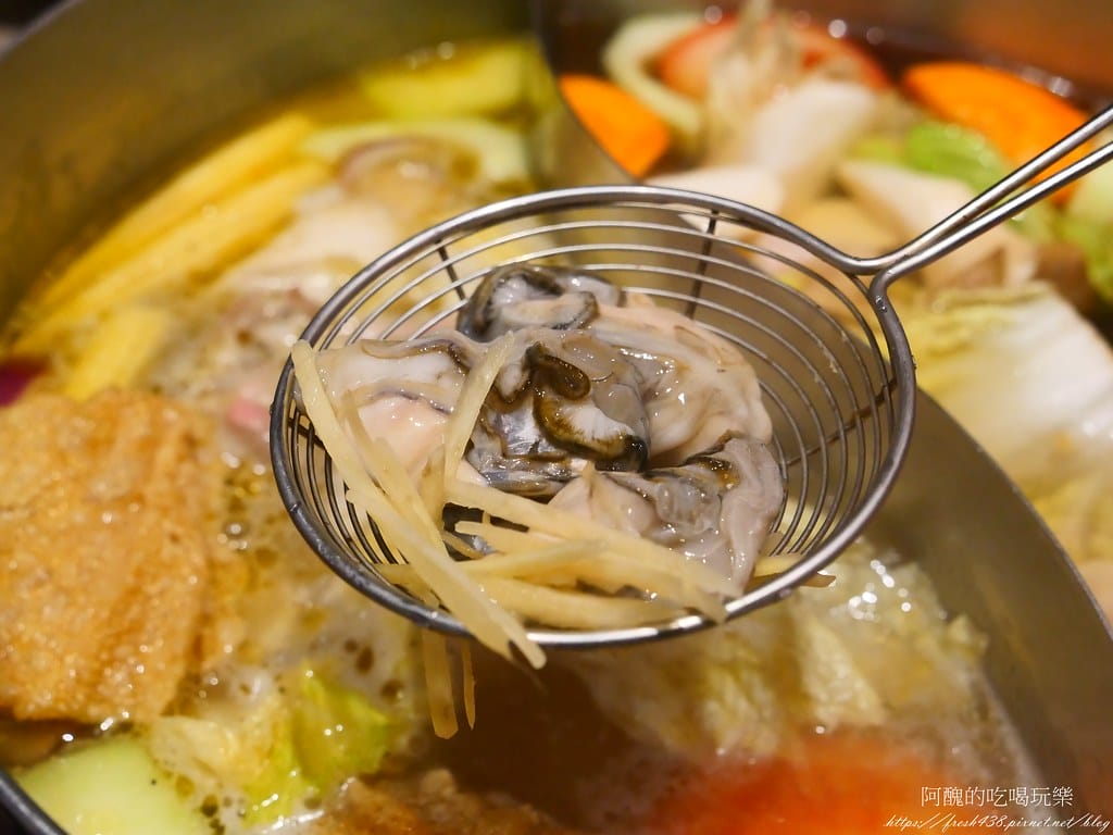 【新北美食】秋風軒鍋物-土城日月光店,自助吧吃到飽,主推雙人海陸套餐。 - 第49張圖 P1042765