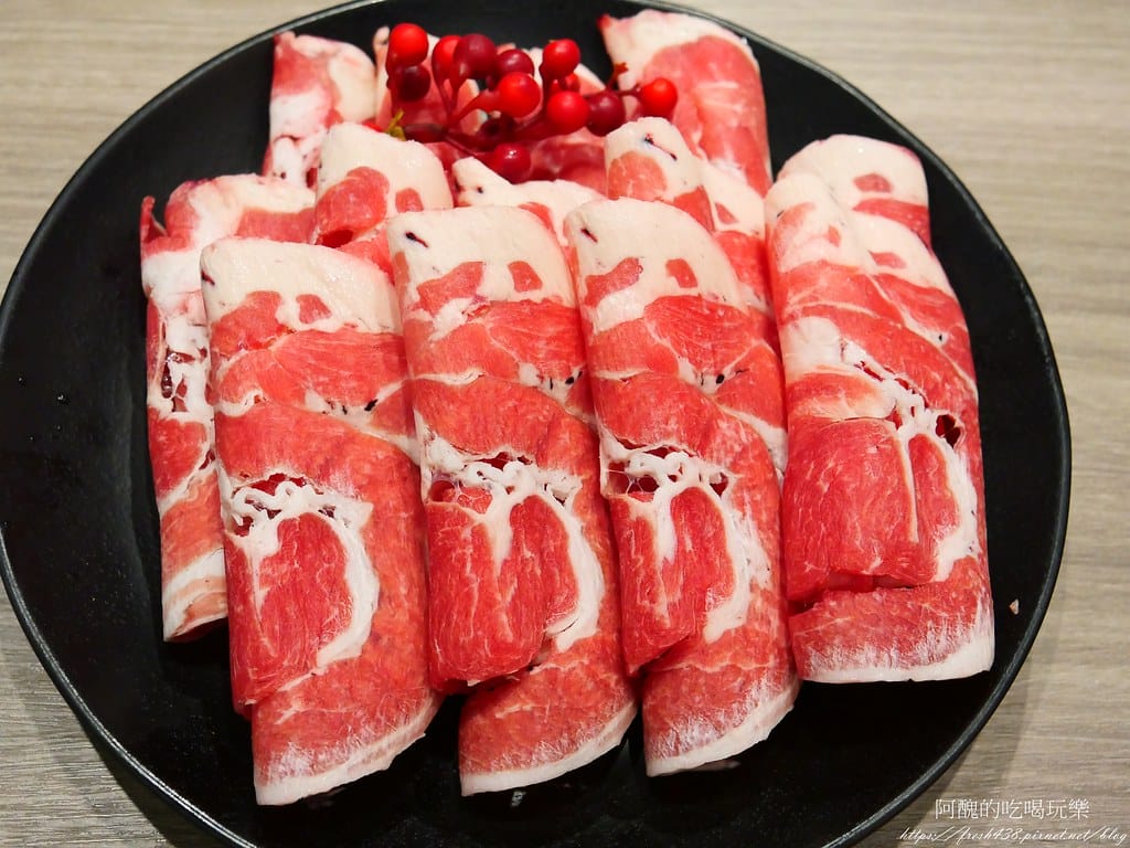 【新北美食】秋風軒鍋物-土城日月光店,自助吧吃到飽,主推雙人海陸套餐。 - 第42張圖 P1042735