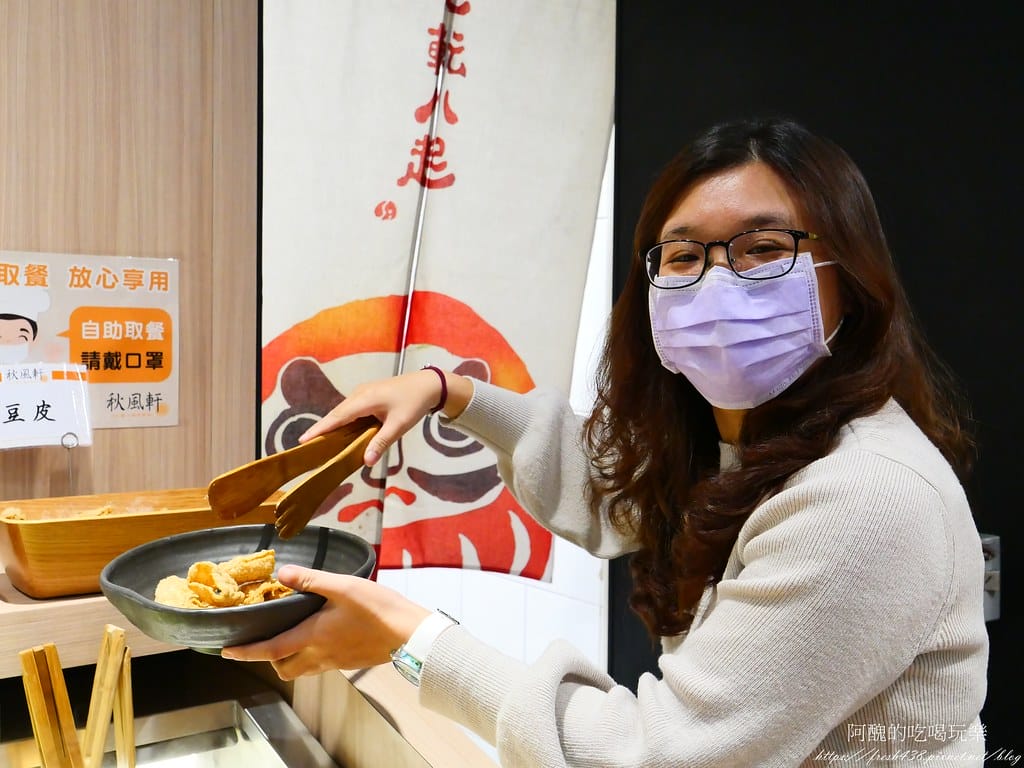 【新北美食】秋風軒鍋物-土城日月光店,自助吧吃到飽,主推雙人海陸套餐。 - 第17張圖 P1042721