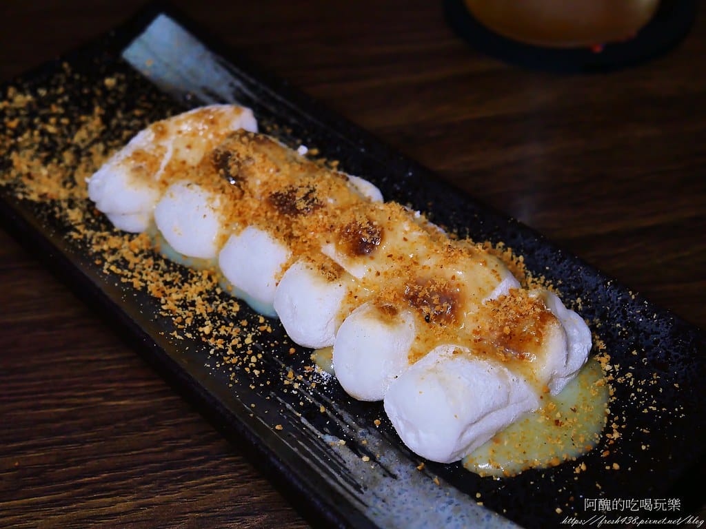 【板橋美食】老串角居酒屋-江翠店,下班放鬆小酌、聚會的好去處。 - 第39張圖 15麻糬(招待)
