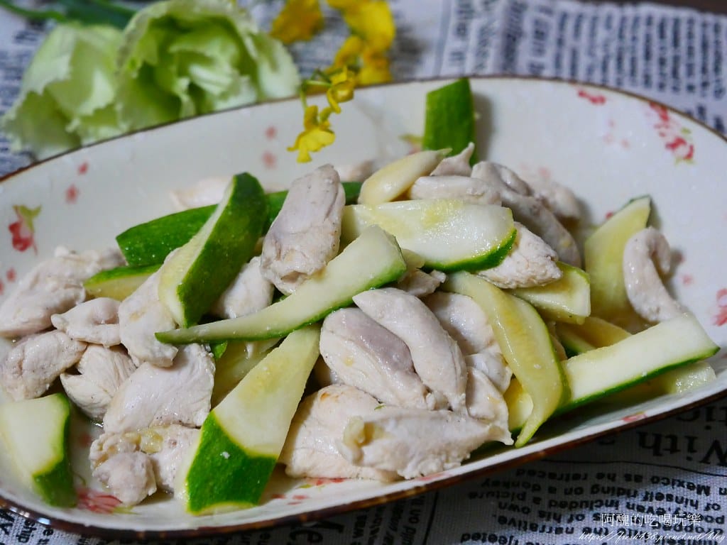 櫛瓜炒雞柳,減脂料理,保證超好吃! - 第1張圖 P1043430