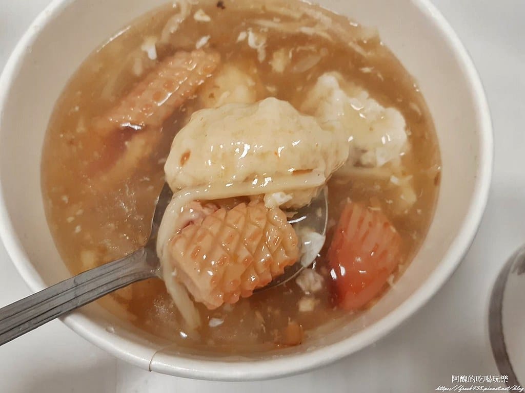 【樹林美食】海味食堂,霸王羹料多豐富,滷排飯口味也不錯。 - 第14張圖 11