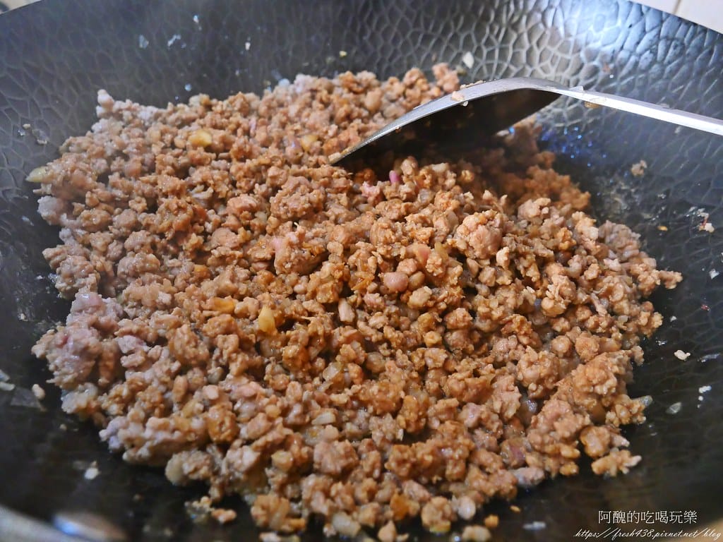 簡易肉燥,保證手殘也會做,一碗吃了會讓人回味的肉燥飯。 - 第12張圖 P1043920