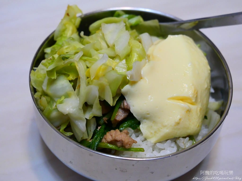 韭菜炒肉絲,香噴噴、超下飯,讓人停不了筷子。 - 第15張圖 P1044084