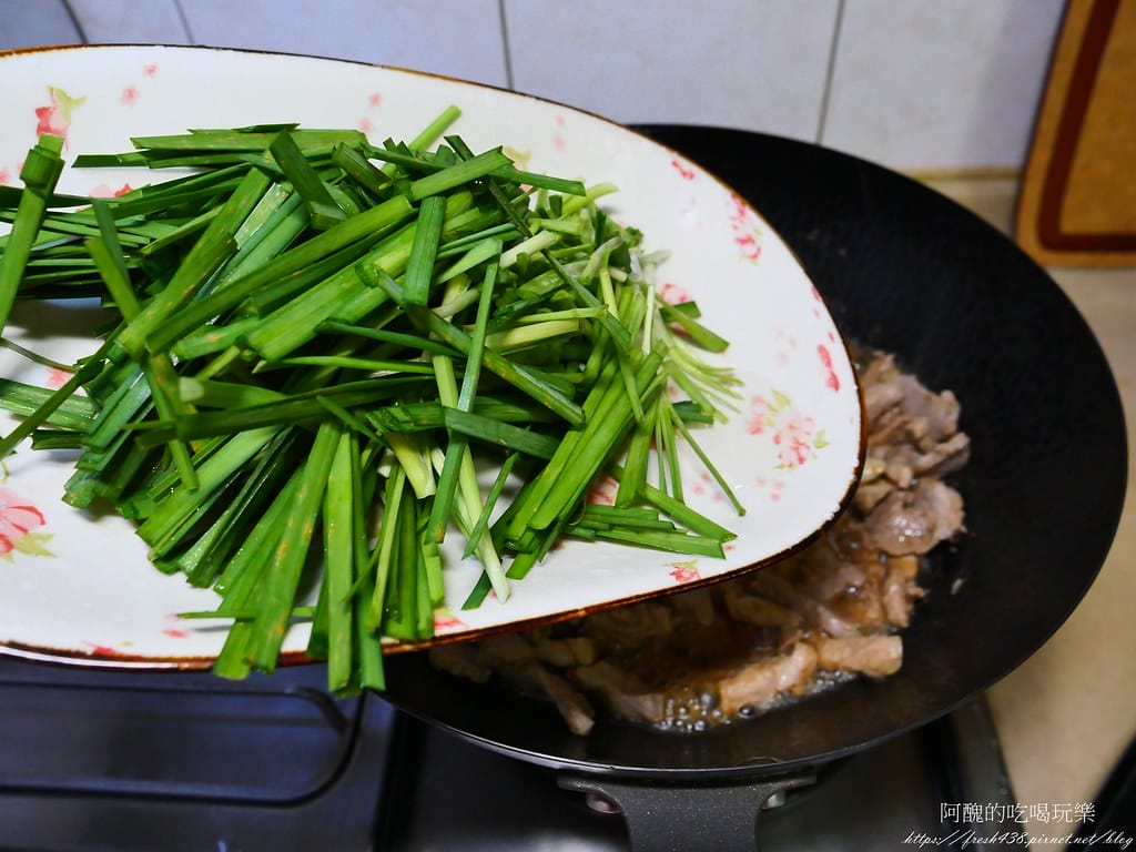 韭菜炒肉絲,香噴噴、超下飯,讓人停不了筷子。 - 第8張圖 P1044072