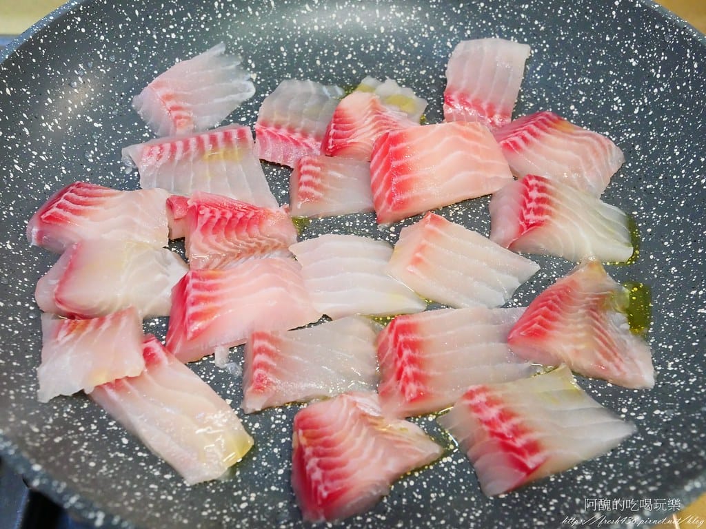 茄汁鯛魚片,懶人版,超簡單又好吃。 - 第3張圖 P1044510