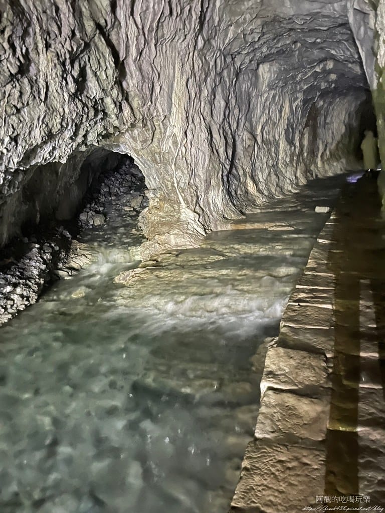 S__35102879