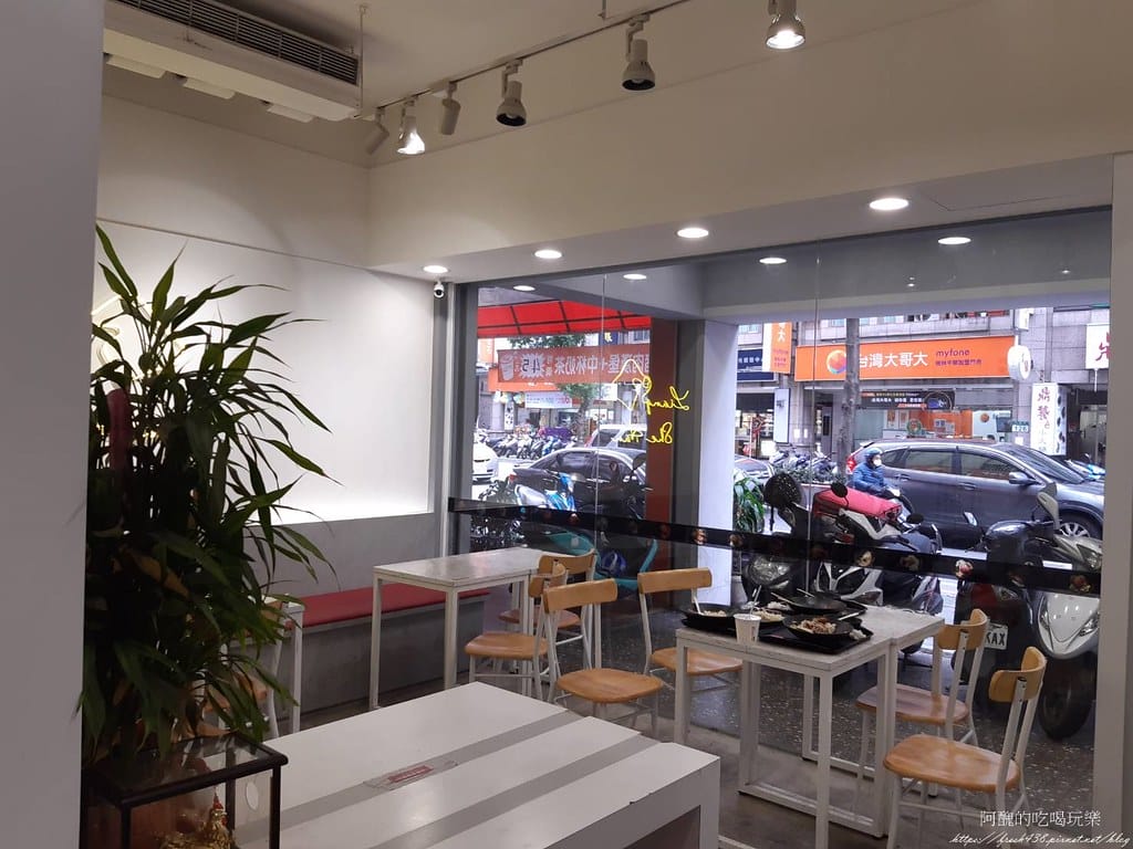 【樹林美食】梁社漢排骨-樹林中華店,炸排骨、炸雞腿、椒鹽雞塊都超好吃。 - 第22張圖 20