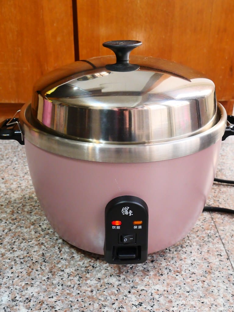 【電鍋食譜】玉米蒸肉餅,零廚藝料理,一根湯匙拌一拌就能美味上桌。 - 第7張圖 P1044734
