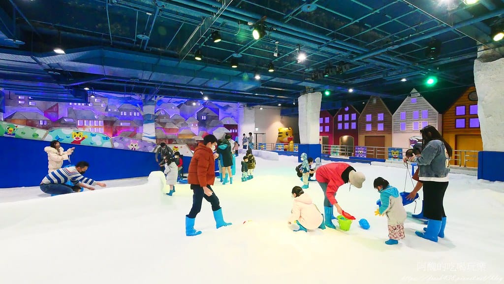 【台中景點】SNOWTOWN雪樂地,全年無休、全台唯一14~16度室內恆溫雪場,巧虎與您一同出發玩雪囉! - 第69張圖 50