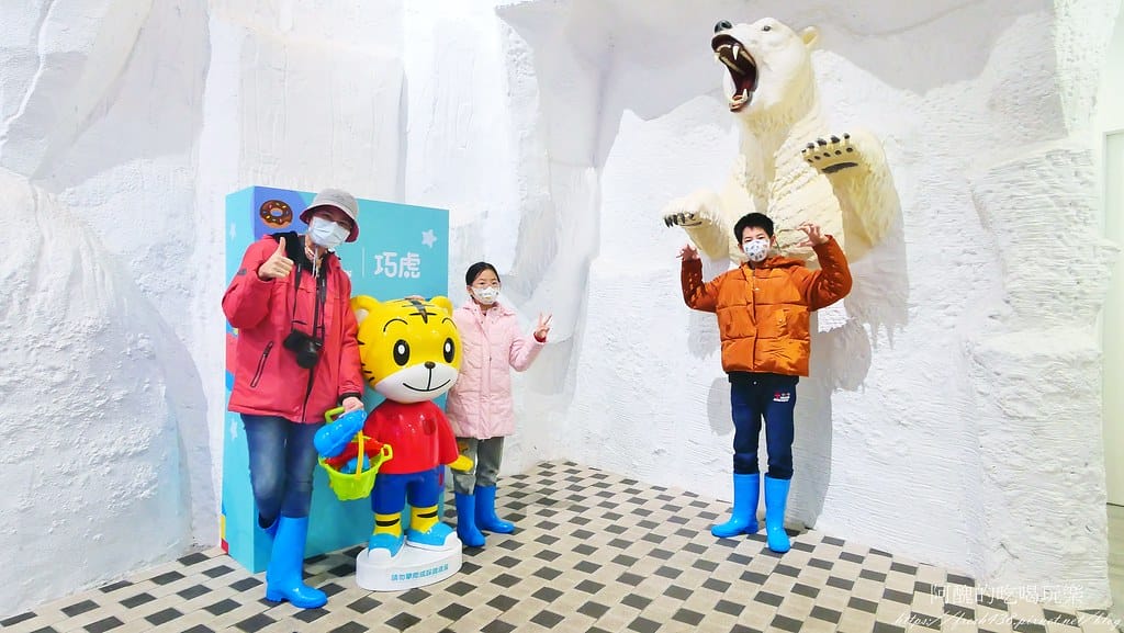 【台中景點】SNOWTOWN雪樂地,全年無休、全台唯一14~16度室內恆溫雪場,巧虎與您一同出發玩雪囉! - 第32張圖 22-2