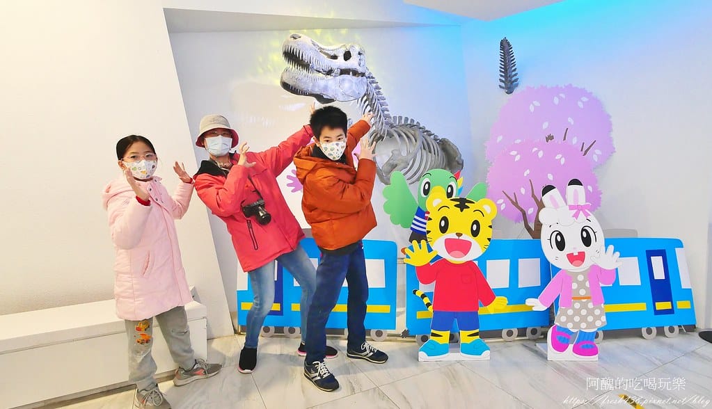 【台中景點】SNOWTOWN雪樂地,全年無休、全台唯一14~16度室內恆溫雪場,巧虎與您一同出發玩雪囉! - 第21張圖 14