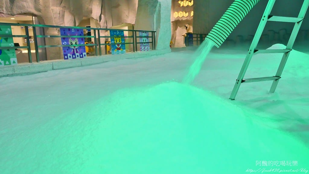 【台中景點】SNOWTOWN雪樂地,全年無休、全台唯一14~16度室內恆溫雪場,巧虎與您一同出發玩雪囉! - 第60張圖 40