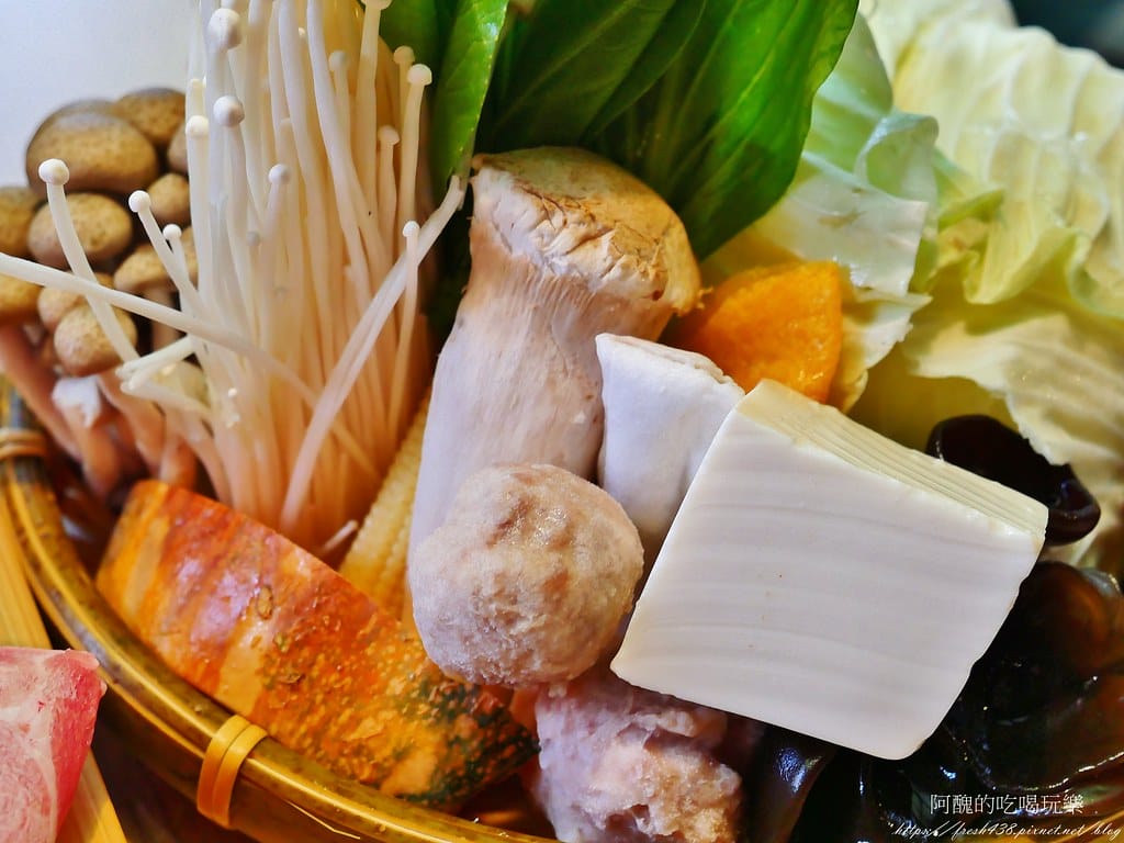 【宜蘭美食】熊與喵咖啡,親子餐廳&寵物友善環境,正餐、點心、飲品都超級美味! - 第35張圖 21-2