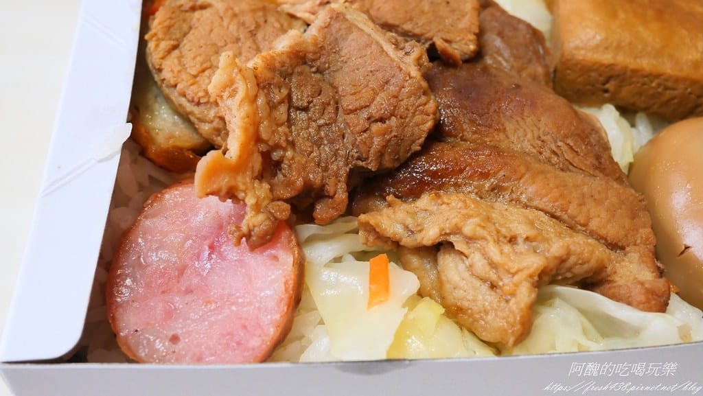 【樹林美食】福隆月台便當,一個70元,有雞腿、招牌福隆、全瘦肉,以及鯛魚便當可選擇。 - 第19張圖 13-1