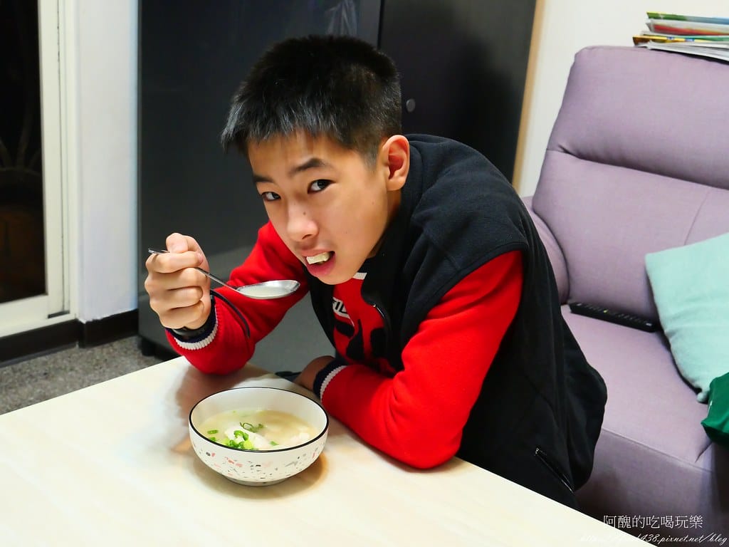 鯛魚豆腐味噌湯,香醇美味,15分鐘就可以完成。 - 第13張圖 P1045538