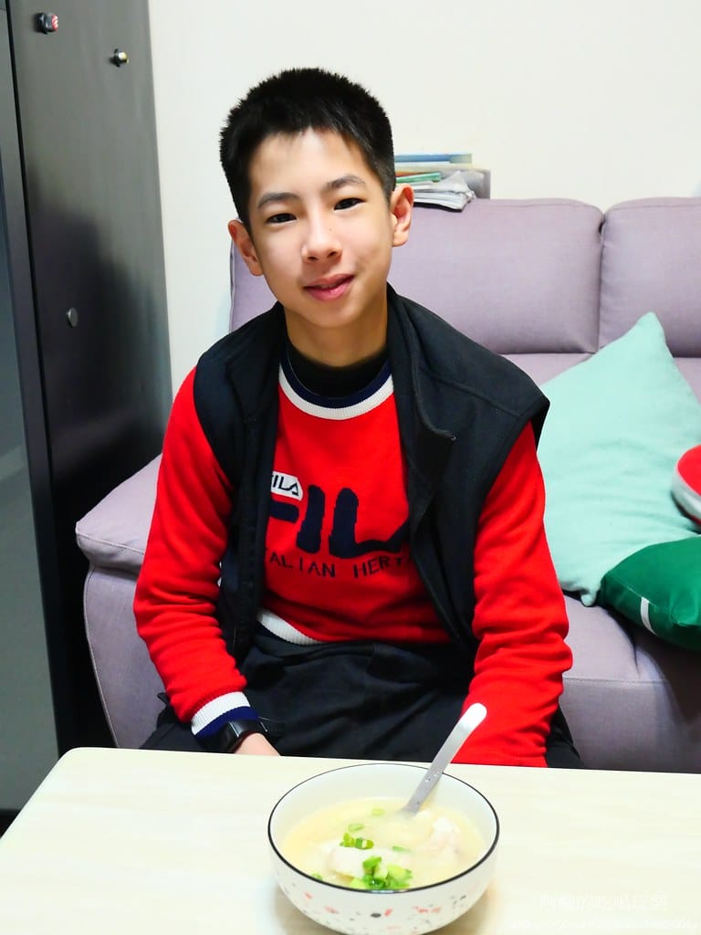 鯛魚豆腐味噌湯,香醇美味,15分鐘就可以完成。 - 第11張圖 P1045536