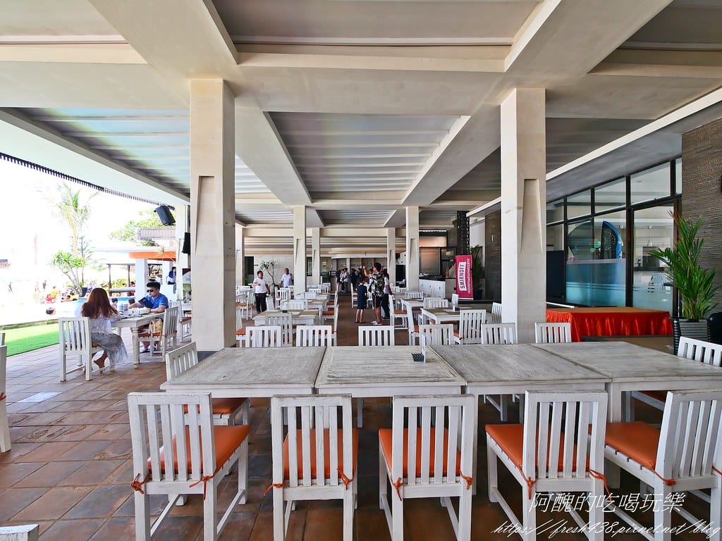 【峇里島美食】Barracuda Beach Club,小而美的海景餐廳,適合拍照打卡,烤肉串好吃! - 第7張圖 P1015972
