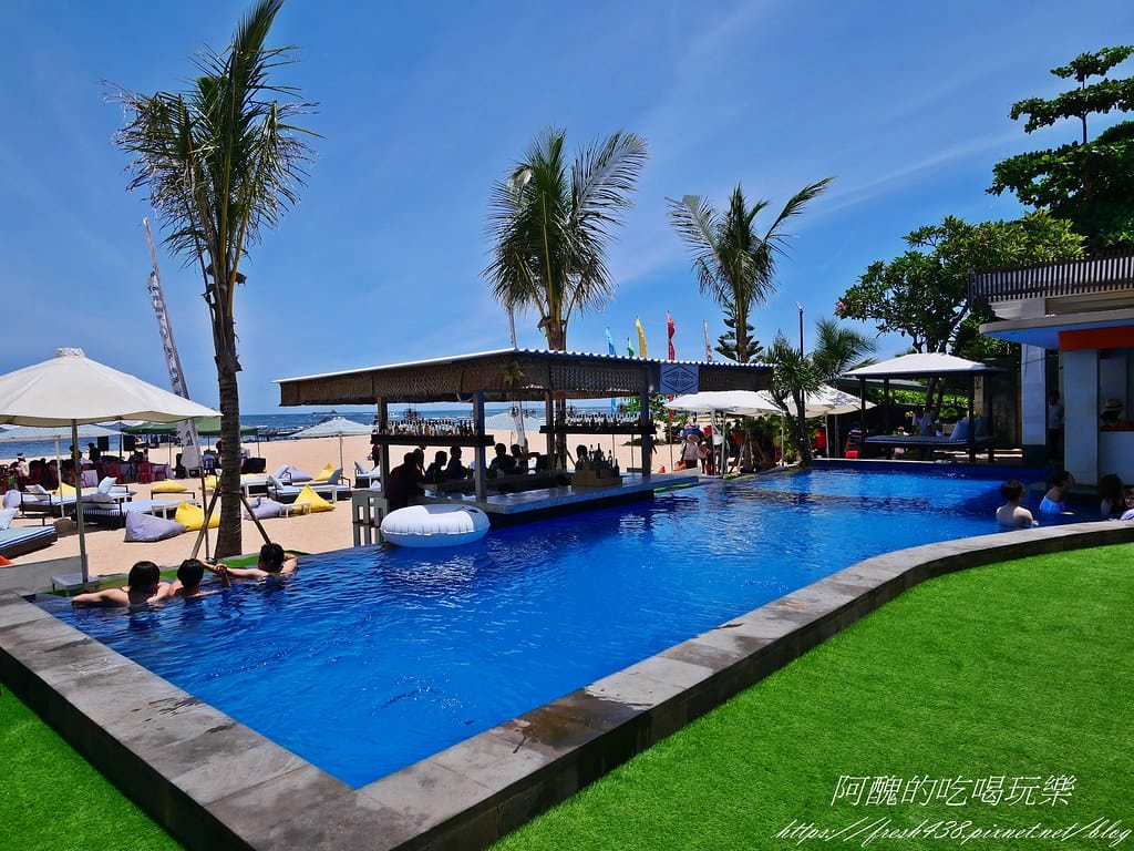【峇里島美食】Barracuda Beach Club,小而美的海景餐廳,適合拍照打卡,烤肉串好吃! - 第10張圖 P1015975