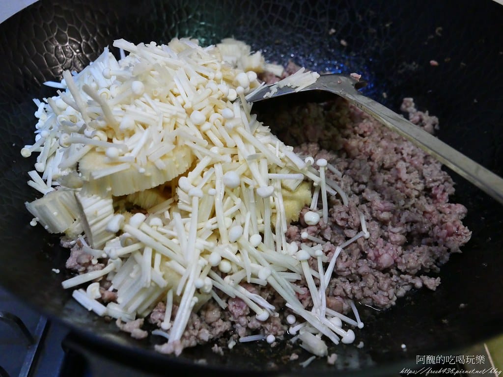 金針菇肉燥,滑順細緻,配上絞肉好下飯。 - 第6張圖 P1045677