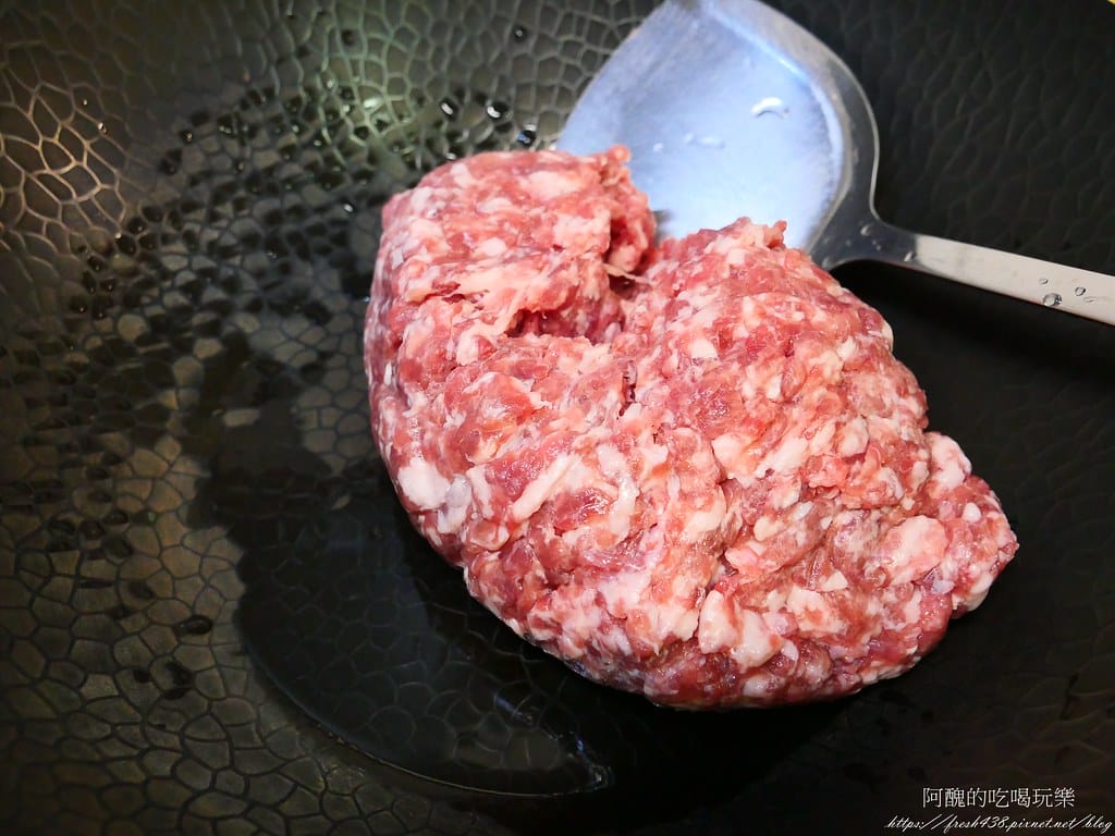 金針菇肉燥,滑順細緻,配上絞肉好下飯。 - 第4張圖 P1045675