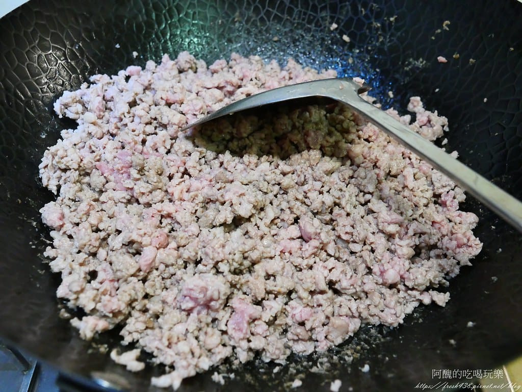 金針菇肉燥,滑順細緻,配上絞肉好下飯。 - 第5張圖 P1045676