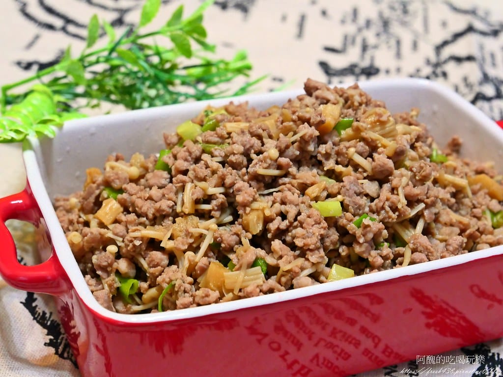 金針菇肉燥,滑順細緻,配上絞肉好下飯。 - 第1張圖 P1045687