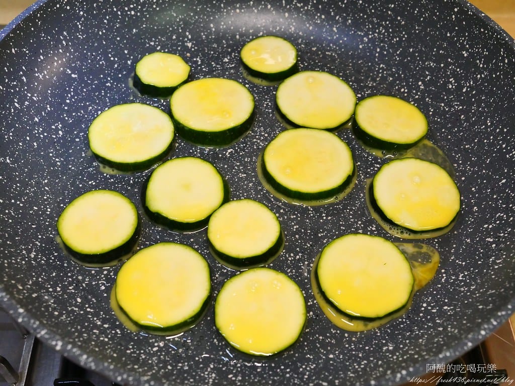 P1045777