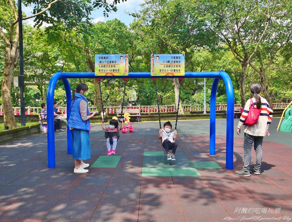 【板橋景點】環河公園,超大招潮蟹遊具,海洋主題特色公園,交通/停車看這篇。 - 第52張圖 38