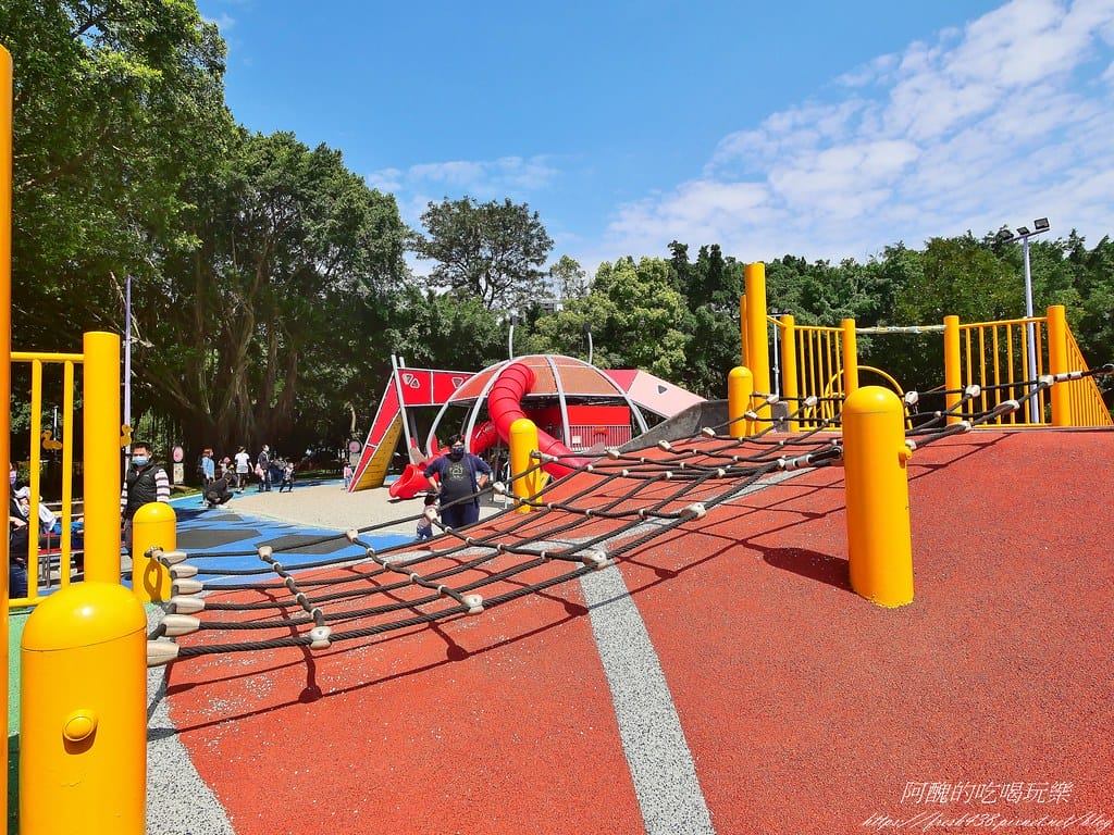【板橋景點】環河公園,超大招潮蟹遊具,海洋主題特色公園,交通/停車看這篇。 - 第41張圖 26-1