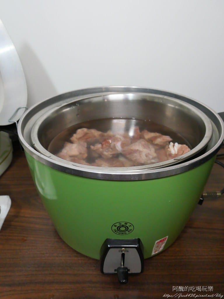 【電鍋食譜】菱角排骨湯,保護腸胃、抗癌、消水腫,菱角好處太多啦! - 第7張圖 P1014248