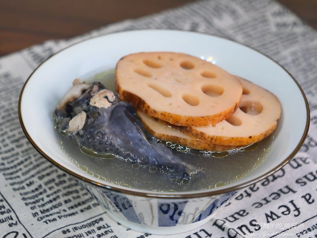 蓮藕烏骨雞湯,止咳潤肺的好料理,比例對,湯頭鮮美超級好喝。 - 第8張圖 P1014621