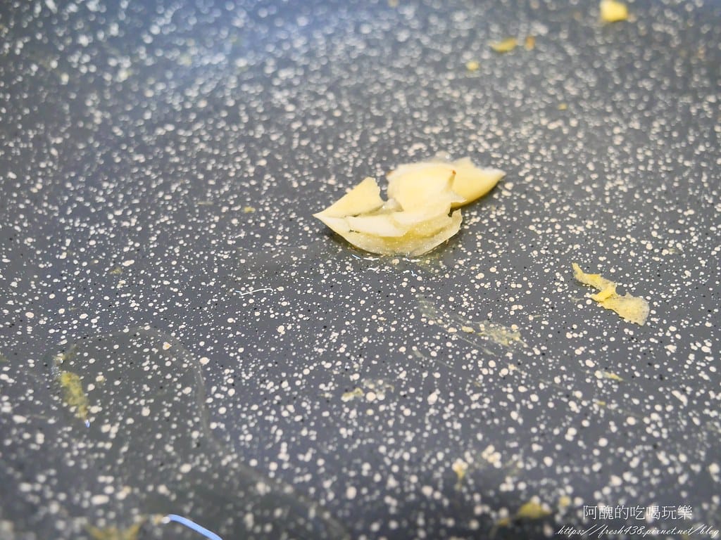 絲瓜炒蛋,不加一滴水,原汁原味,絲瓜清甜、蛋香濃郁。 - 第8張圖 P1014675