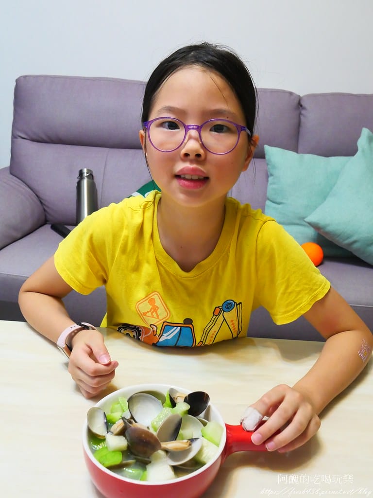 絲瓜炒蛤蜊,一滴水;一咪鹽巴也不用加,原汁原味,這樣煮保證超鮮美! - 第11張圖 P1014723
