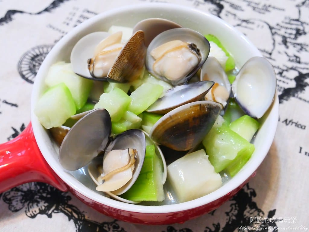 絲瓜炒蛤蜊,一滴水;一咪鹽巴也不用加,原汁原味,這樣煮保證超鮮美! - 第9張圖 P1014719
