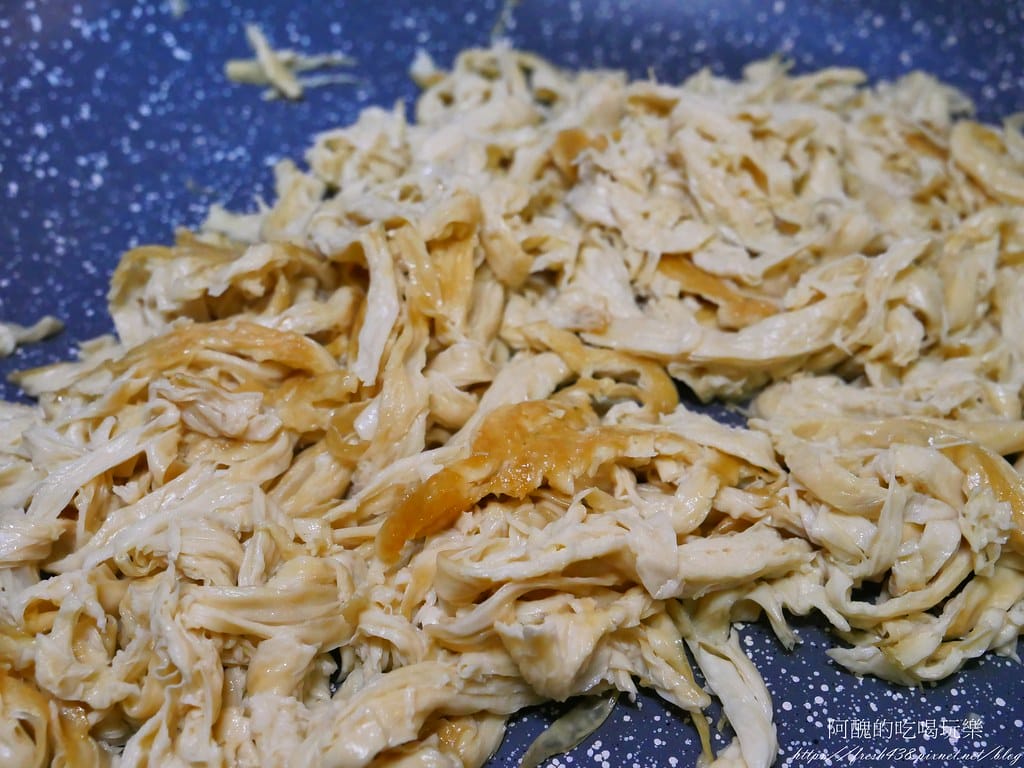 【素食食譜】芽菜炒豆皮,營養豐富的素食料理。 - 第7張圖 P1014856