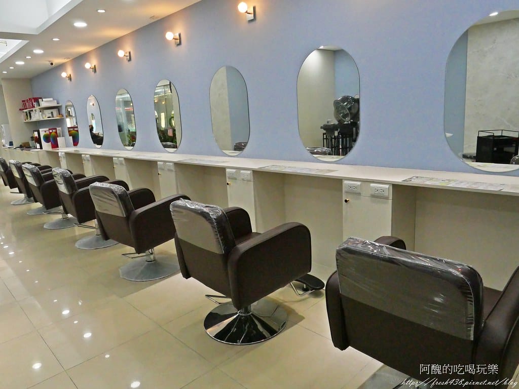 【樹林染髮推薦】居髮廊hair salon樹林店,樹林後火車站髮廊,不分長短髮,女生染髮1500、男生1200,含洗剪。 - 第11張圖 9