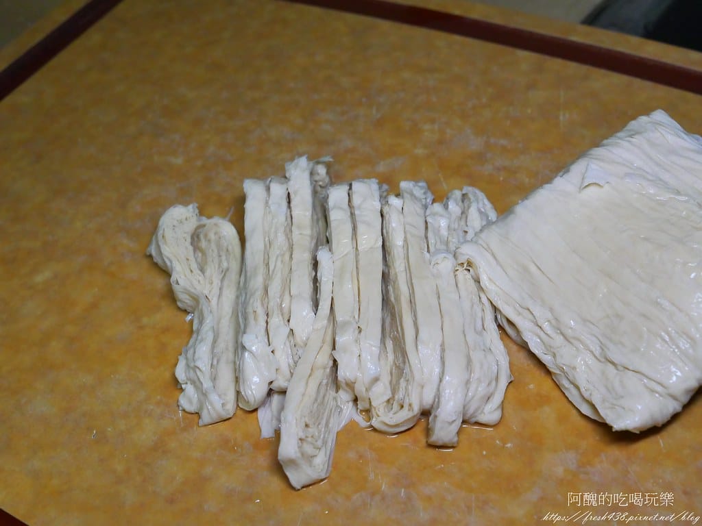 【素食食譜】芽菜炒豆皮,營養豐富的素食料理。 - 第5張圖 P1014852