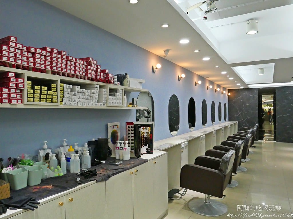【樹林染髮推薦】居髮廊hair salon樹林店,樹林後火車站髮廊,不分長短髮,女生染髮1500、男生1200,含洗剪。 - 第10張圖 8