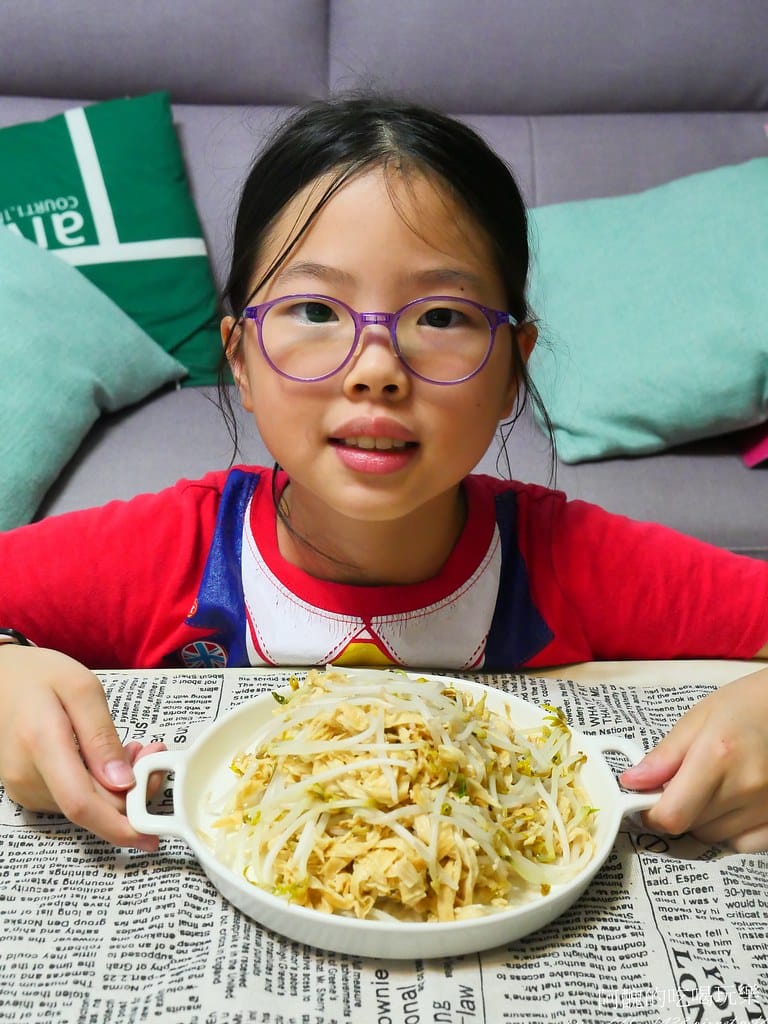 【素食食譜】芽菜炒豆皮,營養豐富的素食料理。 - 第12張圖 P1014864