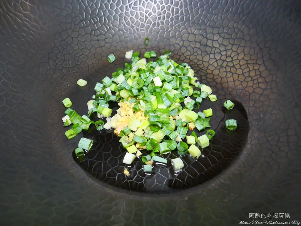 醬燒白蝦,5樣材料,煮出一大盤令人吮指難忘的鮮蝦料理。 - 第7張圖 P1014274