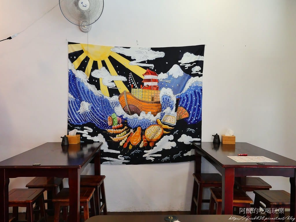 【桃園美食】津賀家食堂,平日套餐100元起,熱炒、串燒、壽司、生魚片樣樣有,平價桃園日式料理好迷人! - 第8張圖 6