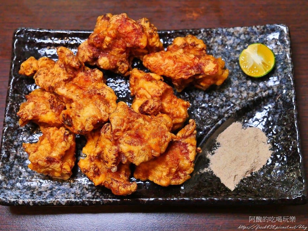 【桃園美食】津賀家食堂,平日套餐100元起,熱炒、串燒、壽司、生魚片樣樣有,平價桃園日式料理好迷人! - 第43張圖 37