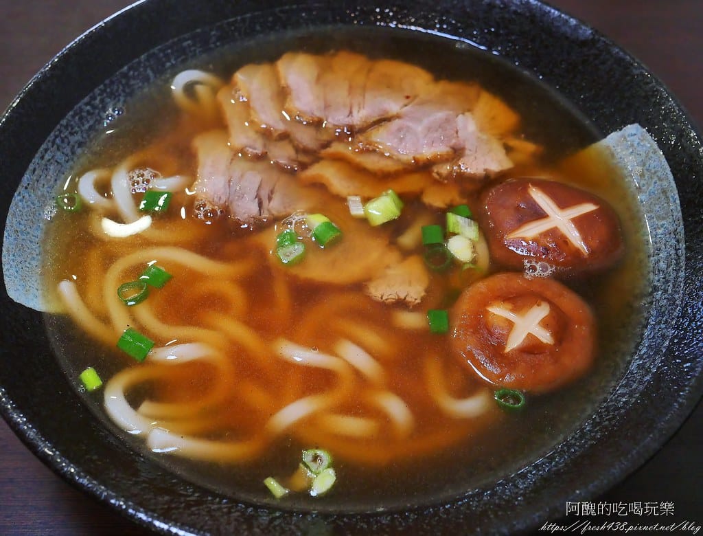 【桃園美食】津賀家食堂,平日套餐100元起,熱炒、串燒、壽司、生魚片樣樣有,平價桃園日式料理好迷人! - 第19張圖 14