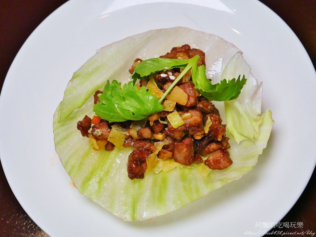 【桃園美食】味坊中餐廳,台北諾富特華航桃園機場飯店必吃粵菜餐廳,櫻桃鴨二吃太銷魂,還有主廚片鴨秀! - 第62張圖 56