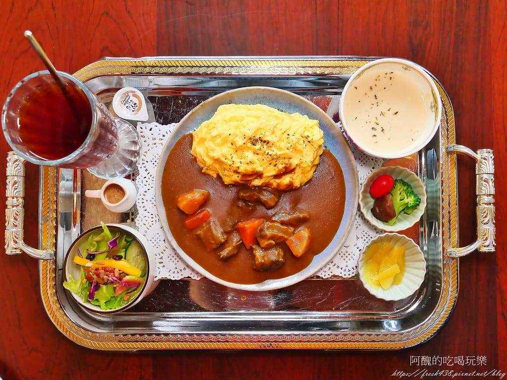 【台北車站美食】Moni咖哩中山旗艦店,提供早午餐、正餐、下午茶,網美必吃的中山區咖哩與甜點! - 第46張圖 22