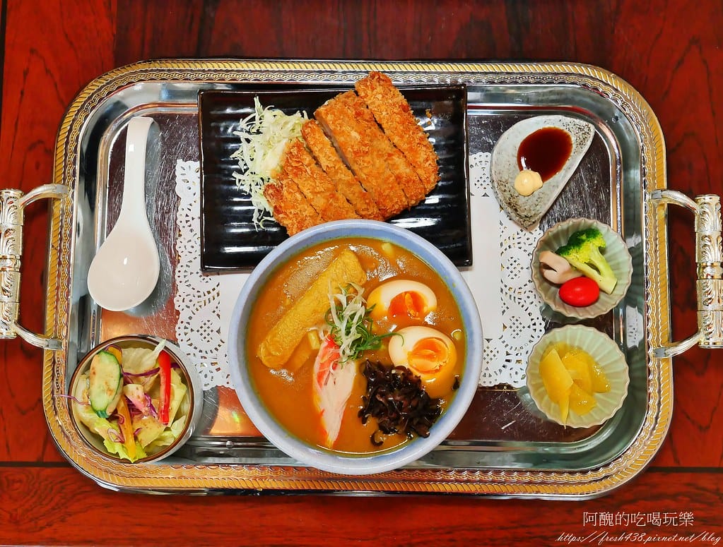 【台北車站美食】Moni咖哩中山旗艦店,提供早午餐、正餐、下午茶,網美必吃的中山區咖哩與甜點! - 第56張圖 36