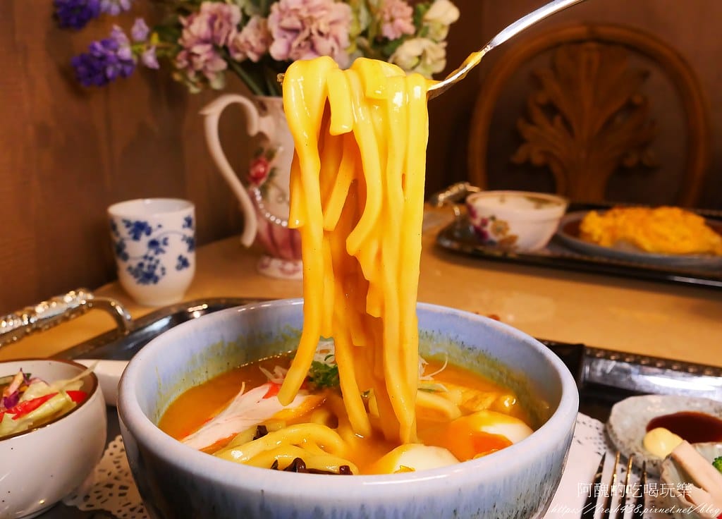 【台北車站美食】Moni咖哩中山旗艦店,提供早午餐、正餐、下午茶,網美必吃的中山區咖哩與甜點! - 第58張圖 37-1