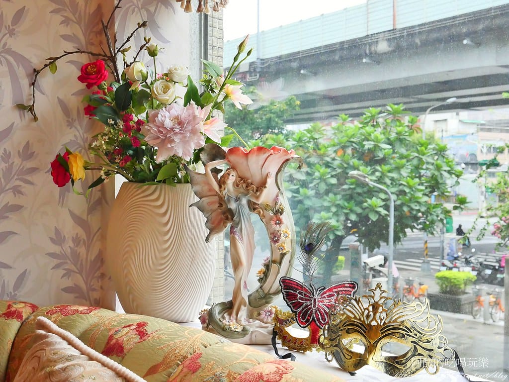 【台北車站美食】Moni咖哩中山旗艦店,提供早午餐、正餐、下午茶,網美必吃的中山區咖哩與甜點! - 第15張圖 9-3